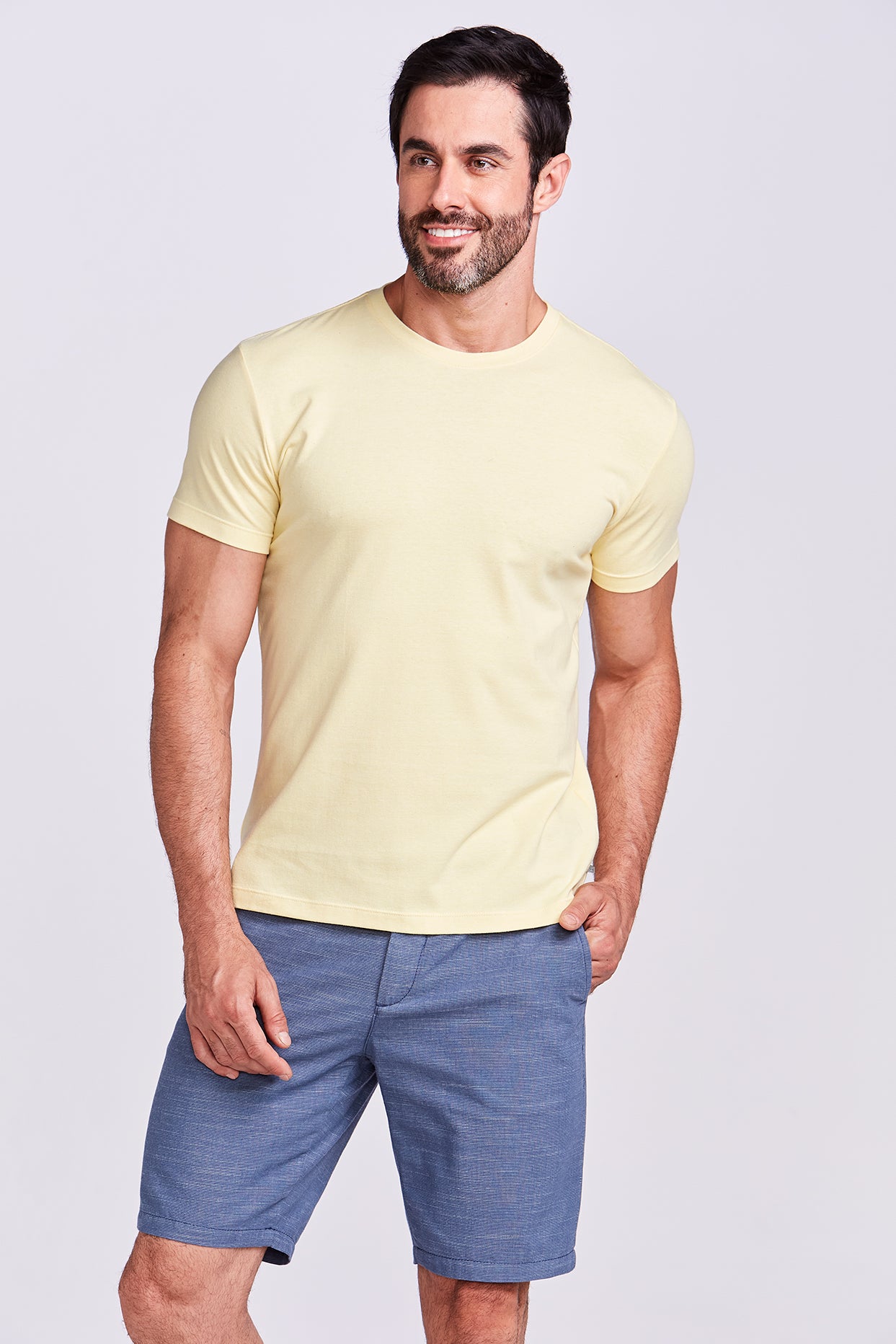 AMARELO